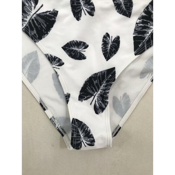 Rose Gal Plus Multicolor Floral String Bikini Bottom Swimwear - Picture 6 of 9